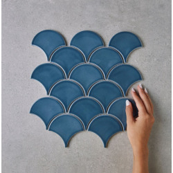 Fika Fishscale Fan Shape Blue 29x27.4cm - X unidad